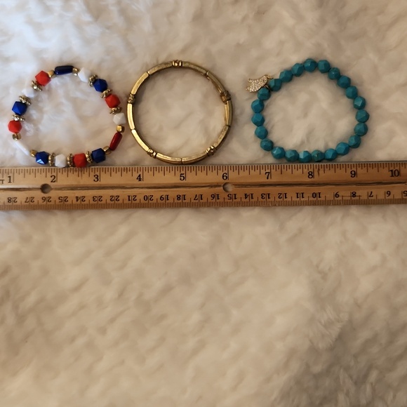 Bundle Of 3 Diverse Beaded Stretch Bracelets Women Jewelry - Picture 6 of 6